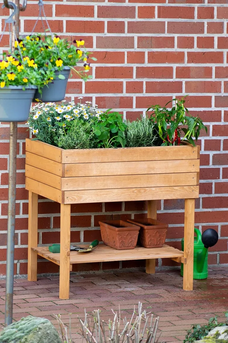 dobar® 58270e breites Hochbeet Kubus Massiv-Holz mit Ablageboden | Salatbeet Bausatz für Gemüse | Erhöhtes Gemüsebeet Garten & Balkon | Anzuchtbeet mit Füßen | 80 x 60 x 80 cm | Braun – Bild 9