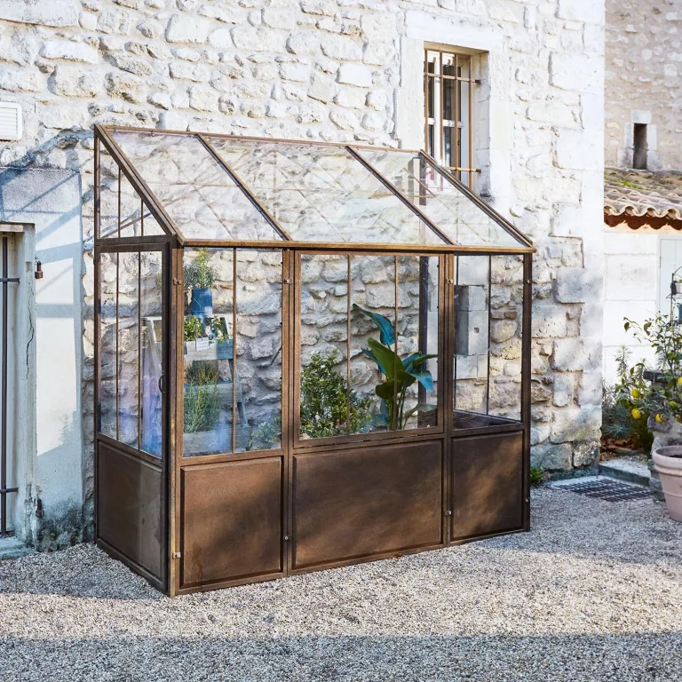 Loberon Gewächshaus Essone, mit Großem Fenster & Seitentüren, Wetterfest & Frostresistent, Authentisches Antik-Design, Gartenzubehör, Outdoor, Eisen, Acrylglas, antikbraun – Bild 4