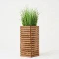 Pflanzkübel Holz – imprägniert wetterfest – mit herausnehmbarem Kunststoffeinsatz – Pflanztopf Blumenkasten für Balkon Garten Terrasse (Horizontal-braun 36x36 H80 cm) - Thumbnail 4