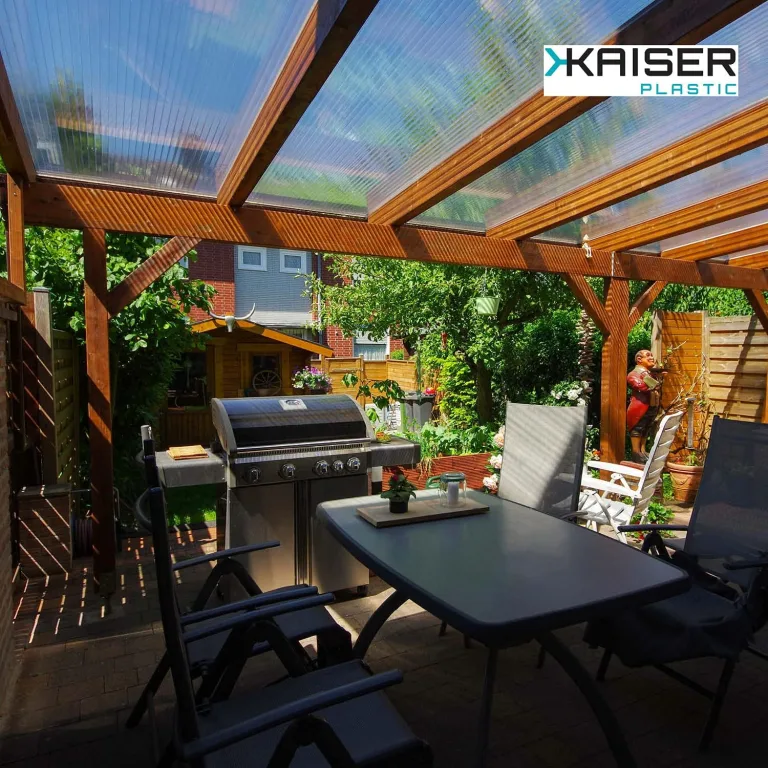 KAISER plastic® 4x Doppelstegplatten Polycarbonat 16/20-98 x 300 cm (11,76 m²) - Klar & UV-beständig - Hohlkammerplatten Xtra Strong - Stegplatten für Dach, Gewächshaus, Carport – Bild 4