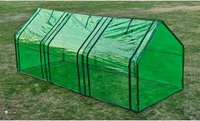 Gewächshaus im Garten 69x32x160 cm Gewächshaus mit 4 Regalen Frostschutz Pflanzen Winterschutz Gemüsehaus Treibhaus Winterfest Gerätehaus Tomaten Gewächshaus Winterschutzzelt 4 Regalen – Bild 8