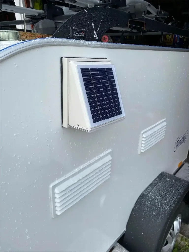 Dachventilator, 68CFM Plastiksolarventilator-Auszieher-Luftkanal-Durchmesser 120mm des Wand-Ventilator-2.5W for Hallen-Gewächshaus – Bild 5