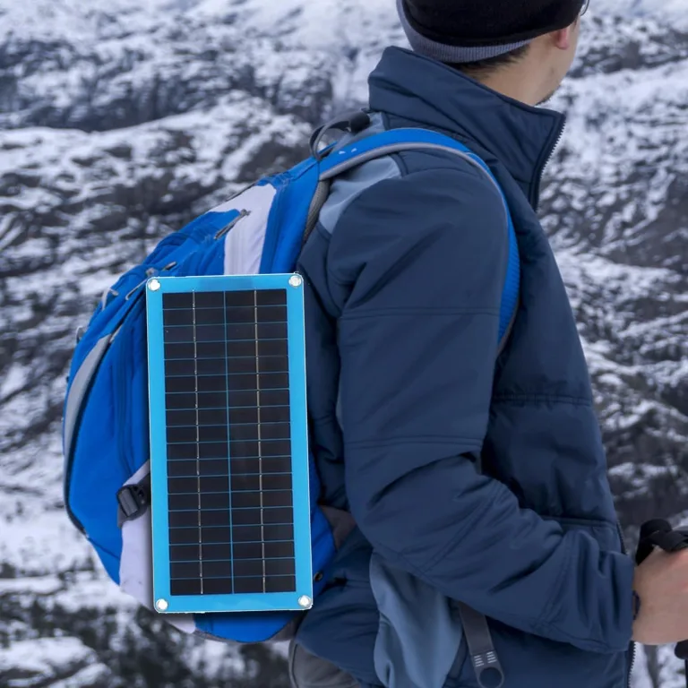 Solarheizsystem, Hühnerstallwärmer, Winterheizpanel, 30 W netzunabhängige Stromversorgung, erneuerbare Energie, Thermostation, Panel-Lösung für Scheune, Haustierhaus, Tierheim in kalten Jahreszeiten – Bild 9