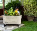 Permasteel Hochbeet Metall mit Rollen für Garten oder Balkon - Pflanzkübel groß außen 57x42x82 cm - Selbstbewässerungssystem, Wasserstandsanzeige und Ablassventil - Für Gemüse, Kräuter oder Blumen - Thumbnail 9